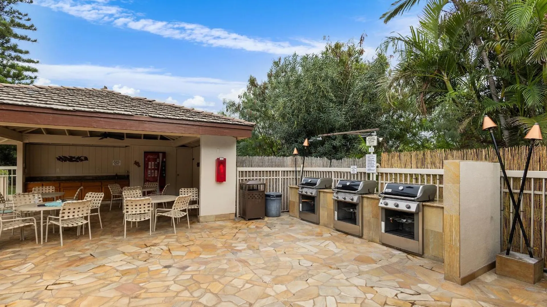Charming & Updated Maui Banyan 2 Bath Wailea  United States